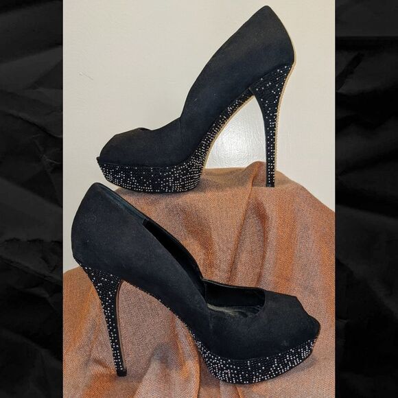 TR Aldo Suede Peep Toe Platforms - EUC - Picture 1 of 8